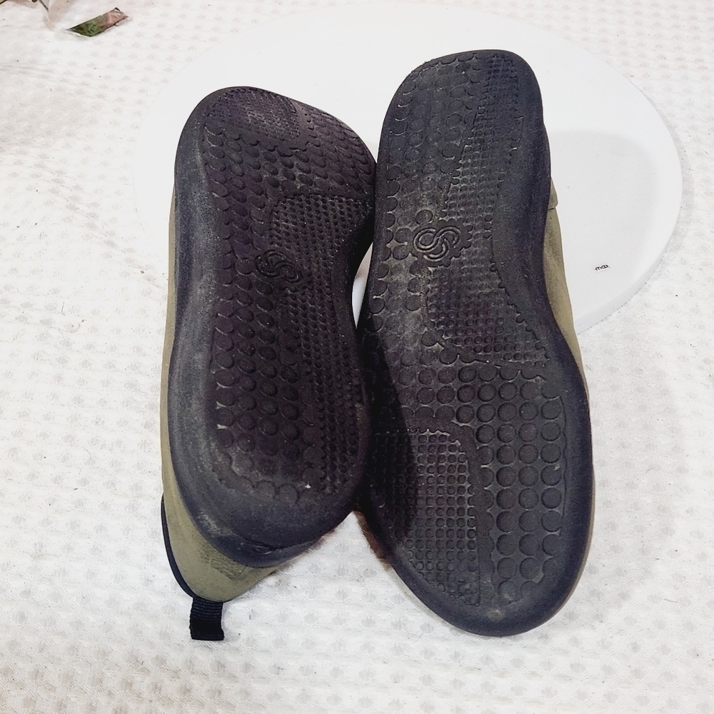 CLOUDSTEPPERS Sillian 2.0 Slip On Walking Olive Green Sneakers Sz 9.5M - Picture 9 of 9